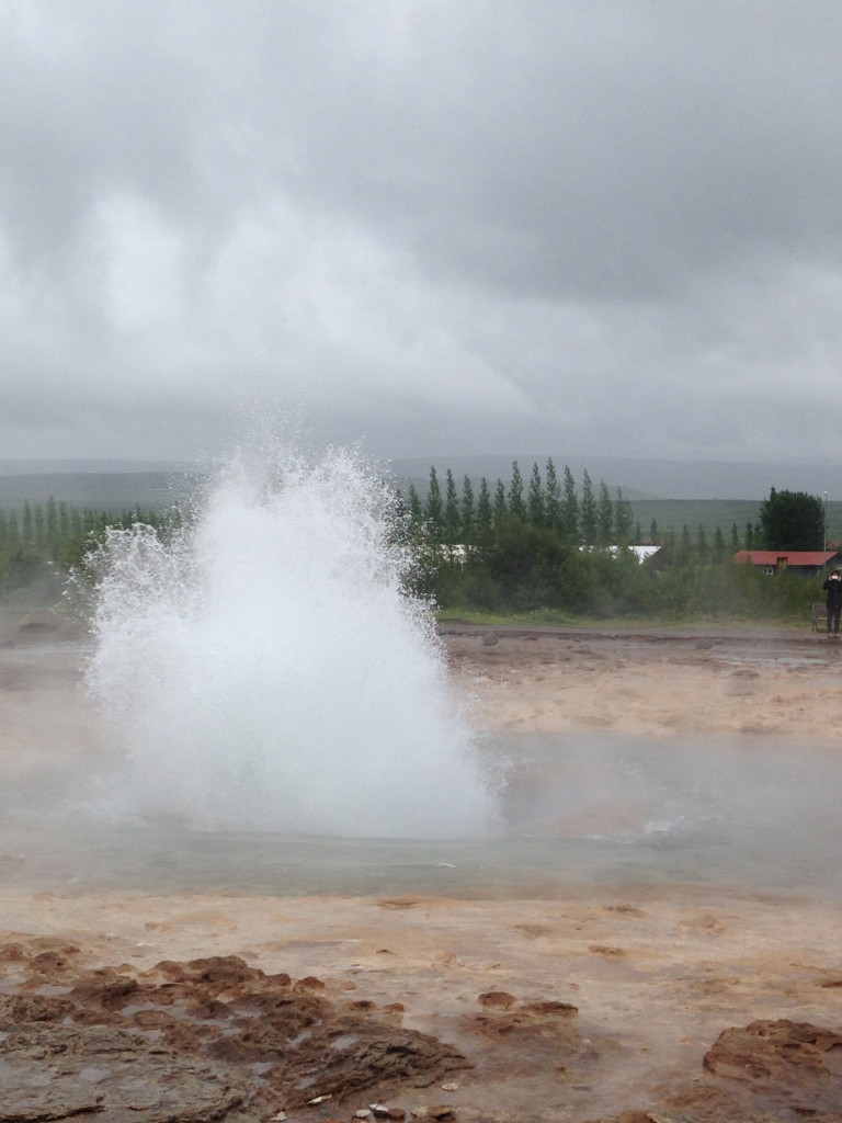 geysir eruption iceland