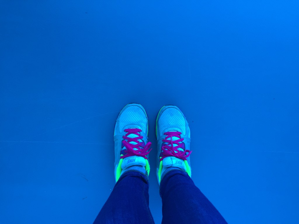 aros rainbow panorama blue shoes