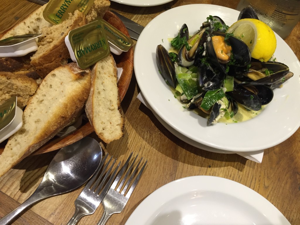 mussels at White's restaurant Hastings