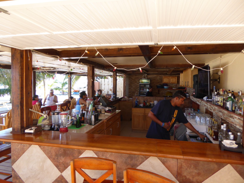 Island Magic Beach Resort bar