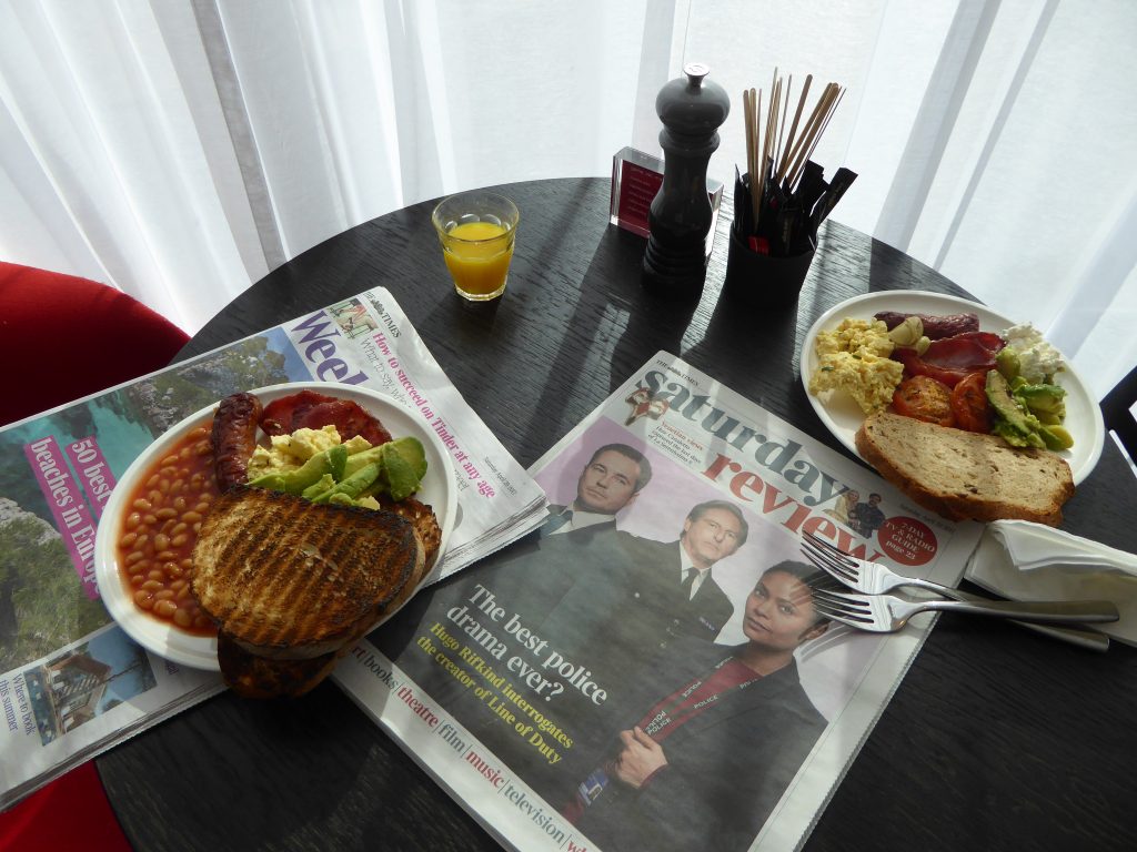 CitizenM hotel Shoreditch, London. Review of the breakfast