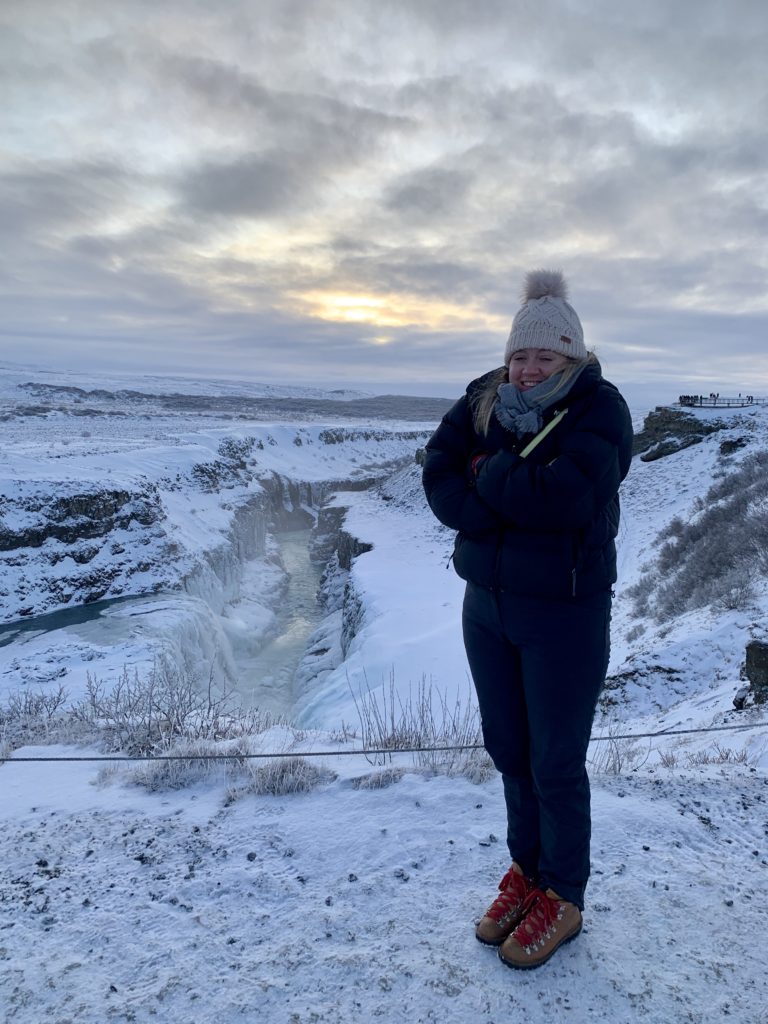 keeping in warm in cold weather in iceland in january
