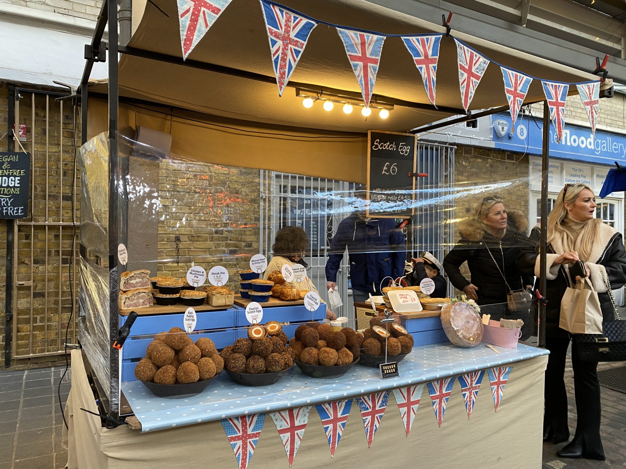 a-local-s-guide-to-greenwich-market-she-gets-around