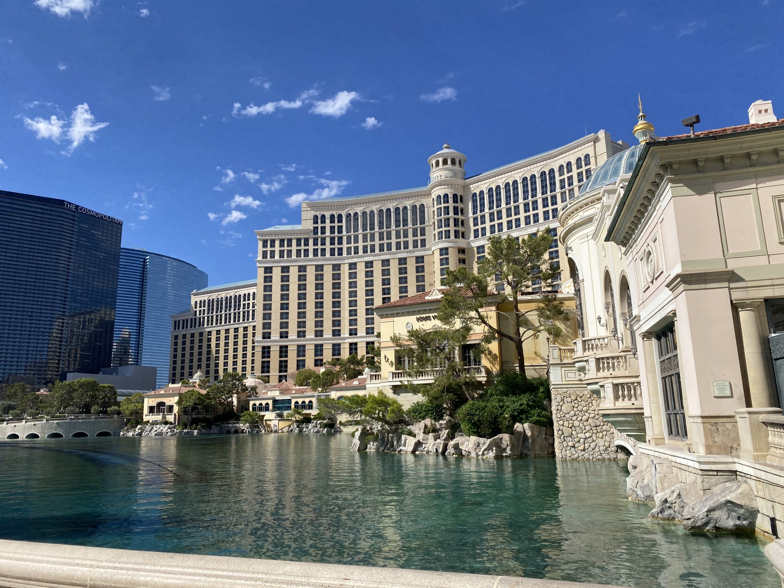 Top 10 dos (and don’t dos) in Vegas