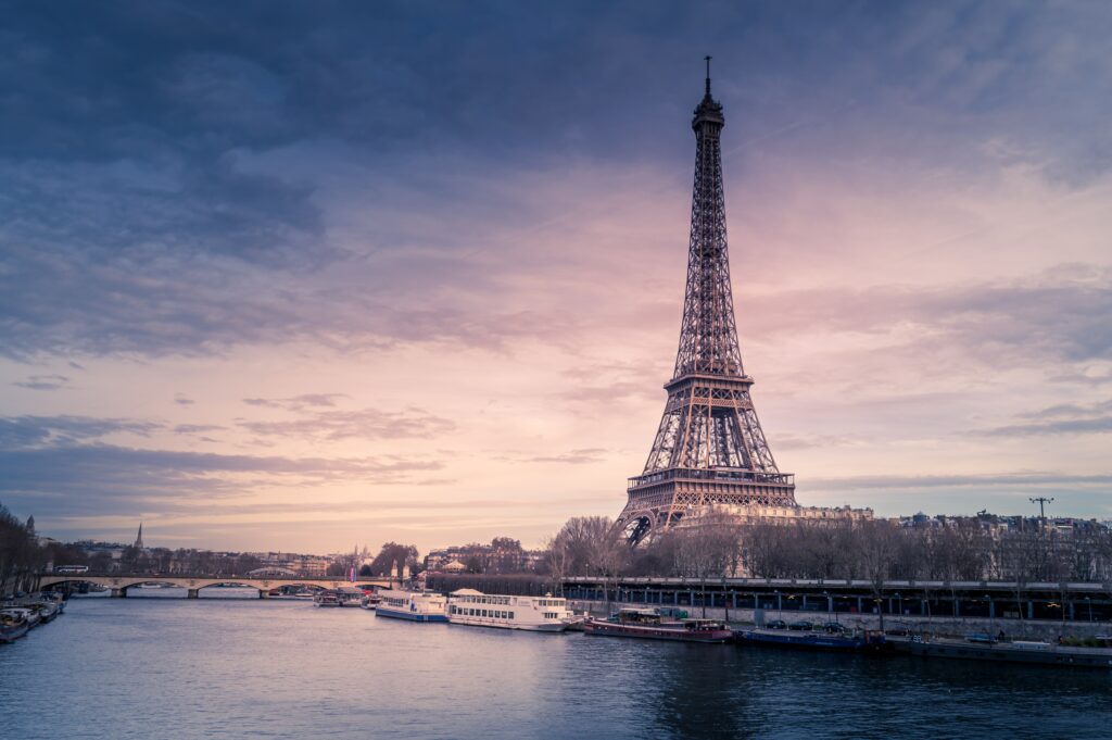 Can you stay in Paris on a budget
