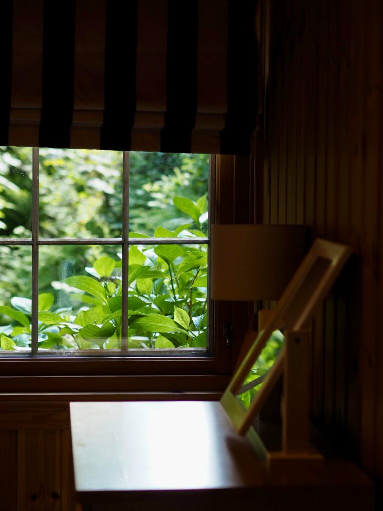 A unique cabin on the Pembrokeshire Coast - Y Berllan Hideaway