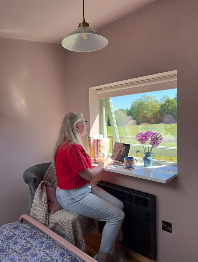 The best writing retreat at Starcroft Cabins